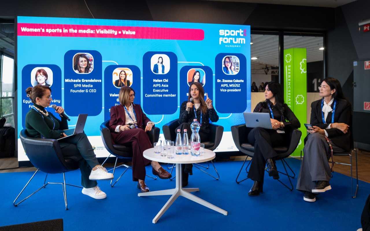 Nemzetközi figyelmet kapó programot szervezett az MSÚSZ sportújságírónőknek